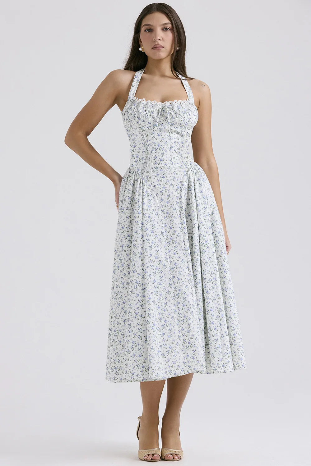 Vestido Midi Floral com Decote Halter — foto 17 | Tolobasao