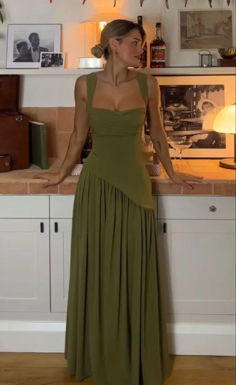 Vestido Comprido com Corpete, Laço e Fenda — foto 4 | Tolobasao