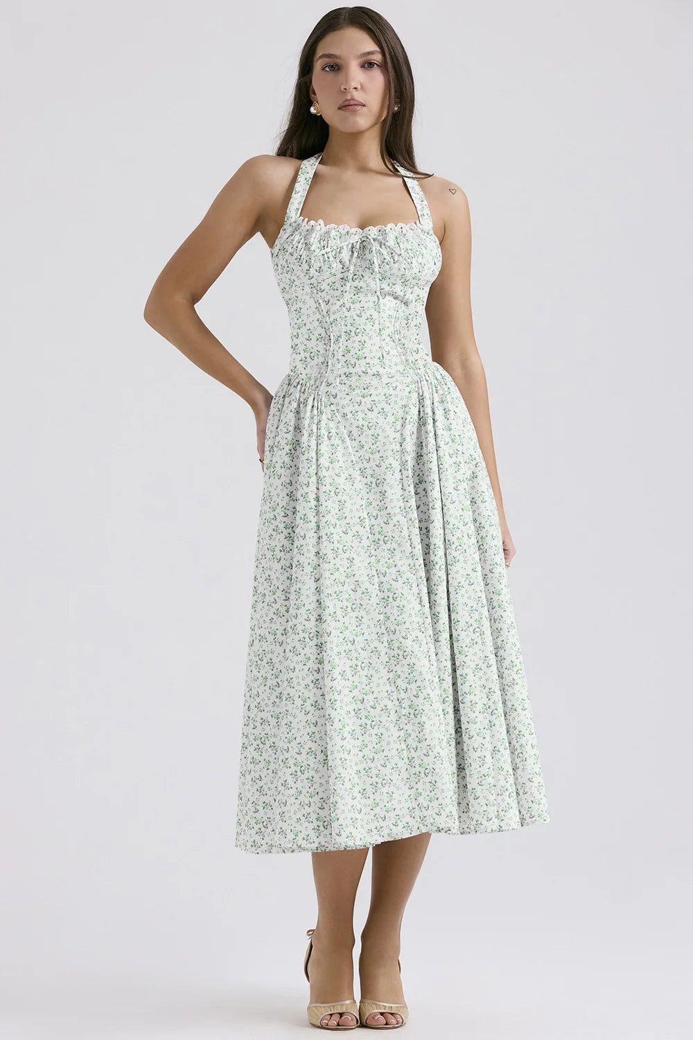Vestido Midi Floral com Decote Halter — foto 34 | Tolobasao