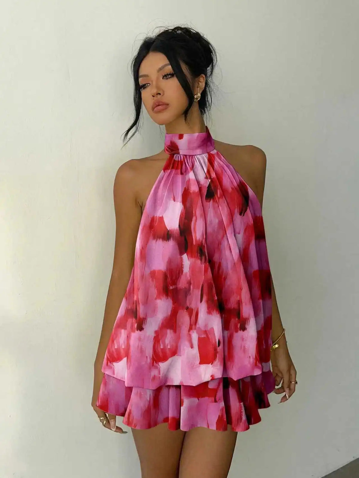 Vestido Curto de Chiffon com Decote Halter — foto 46 | Tolobasao