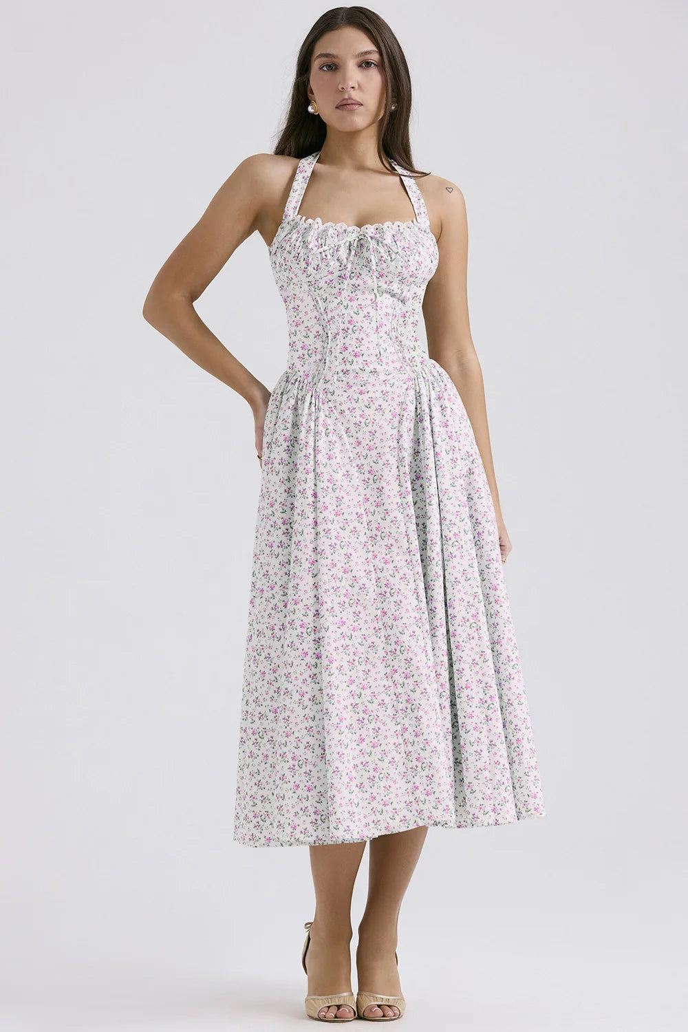 Vestido Midi Floral com Decote Halter — foto 33 | Tolobasao