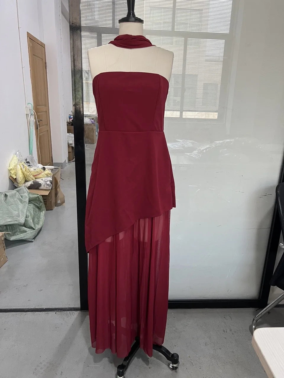 Vestido Comprido sem Alças com Tule — foto 12 | Tolobasao