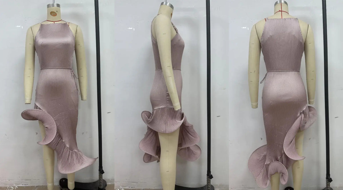 Vestido Midi Plissado com Decote Halter — foto 10 | Tolobasao
