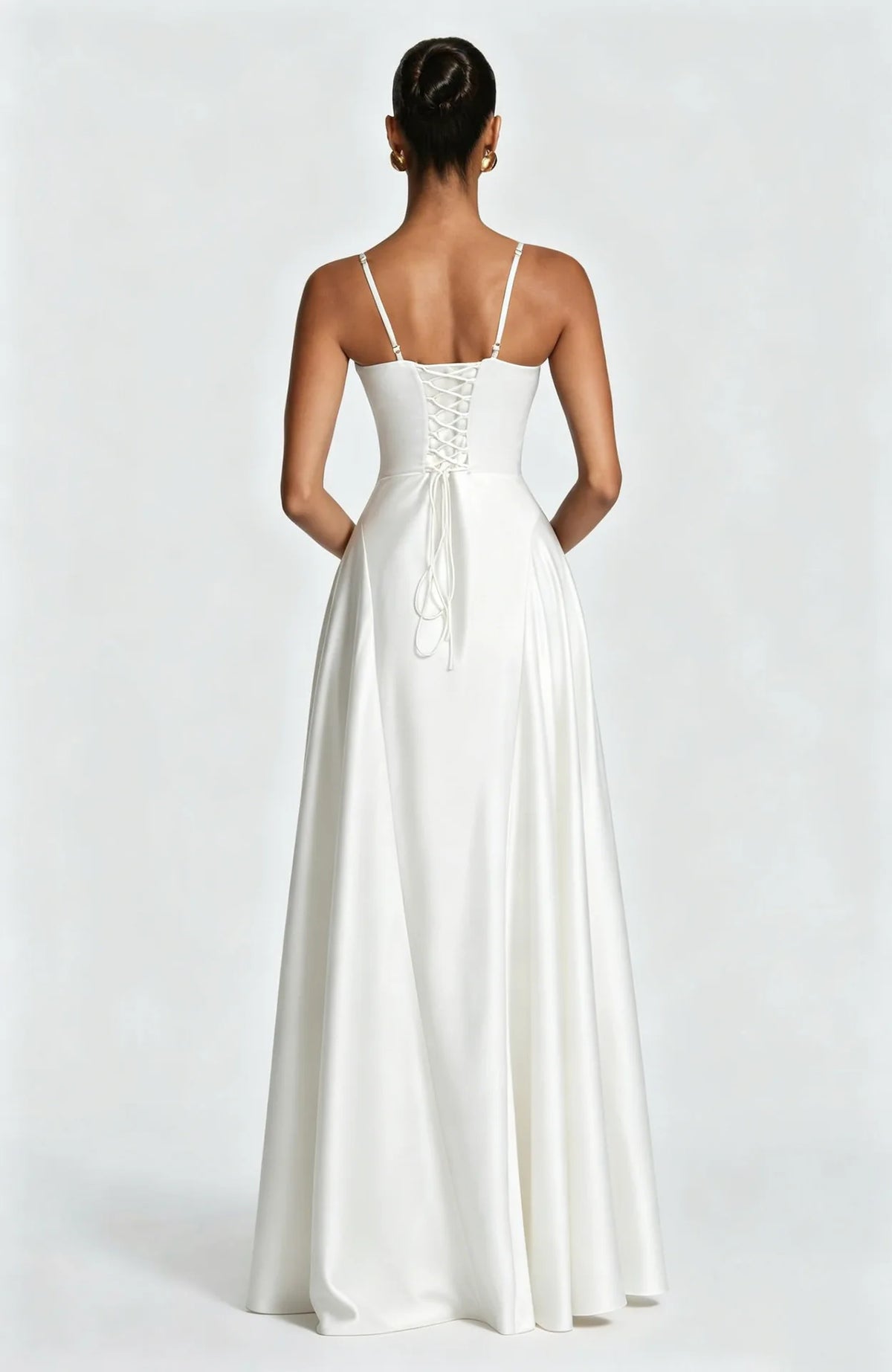 Vestido Comprido de Cetim com Corpete e Costas Descobertas — foto 17 | Tolobasao