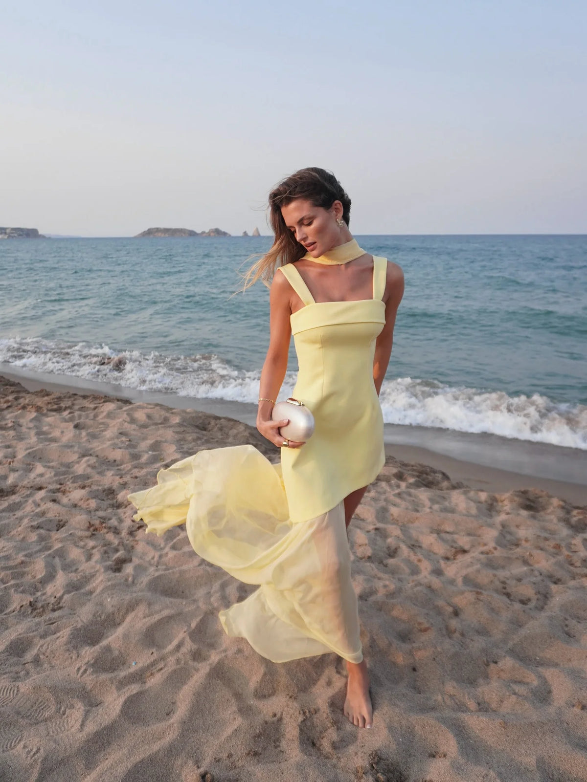 Vestido Comprido sem Alças com Tule — foto 33 | Tolobasao