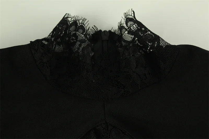 Vestido Curto de Renda com Gola Alta — Modelo A em Preto — foto 14 | Tolobasao