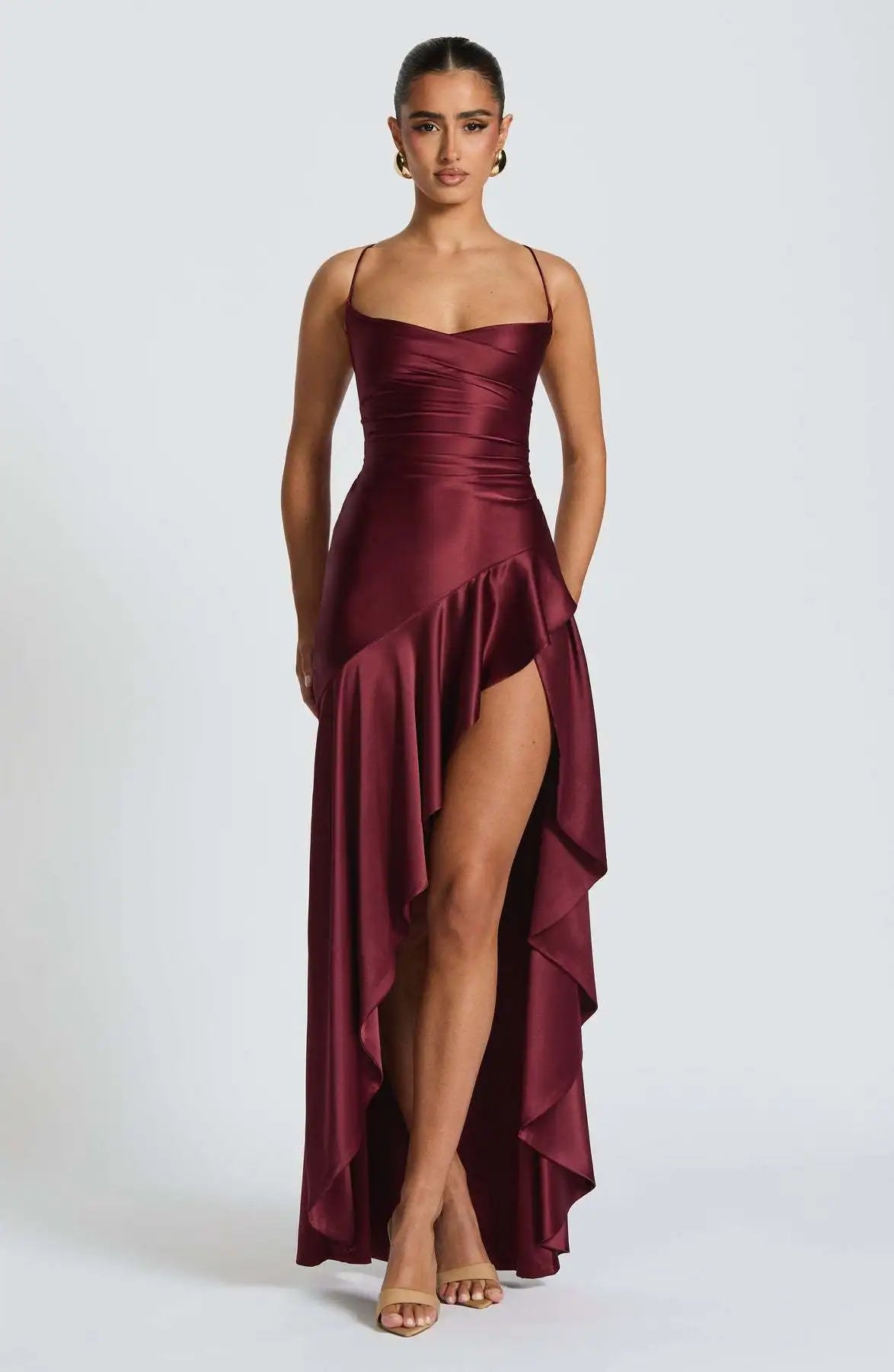Vestido Comprido Acetinado com Folhos — foto 40 | Tolobasao