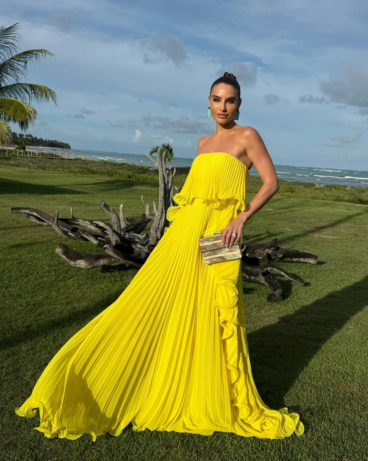Vestido Comprido sem Alças com Folhos — foto 19 | Tolobasao