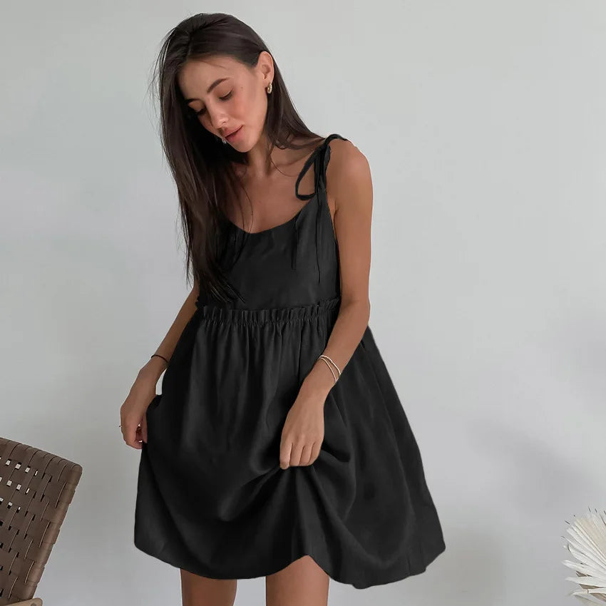 Vestido Curto em Linho com Atacadores — foto 29 | Tolobasao