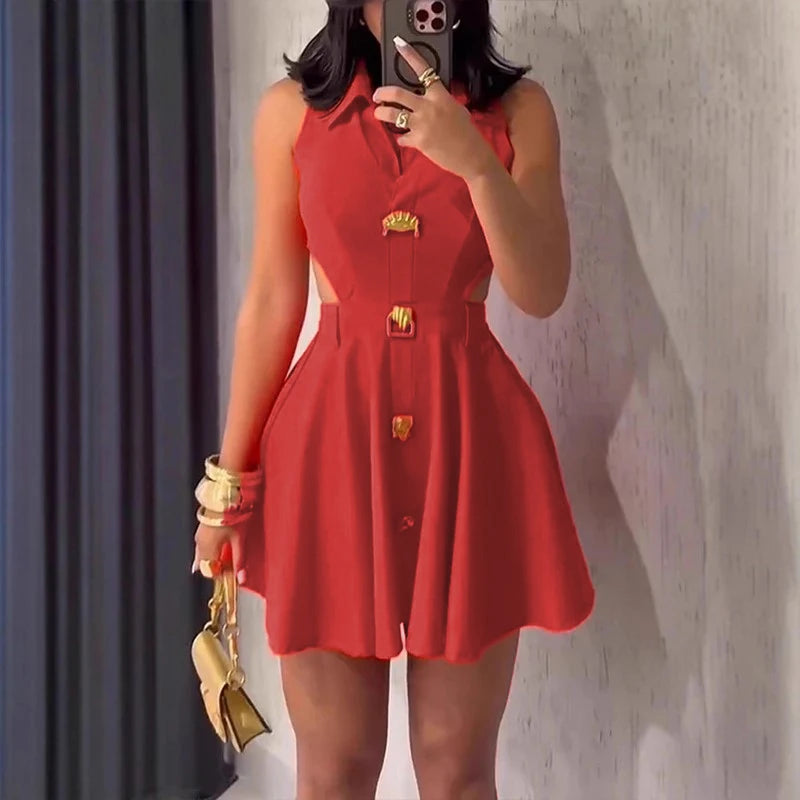Vestido Curto Plissado com Gola e Botões — foto 3 | Tolobasao