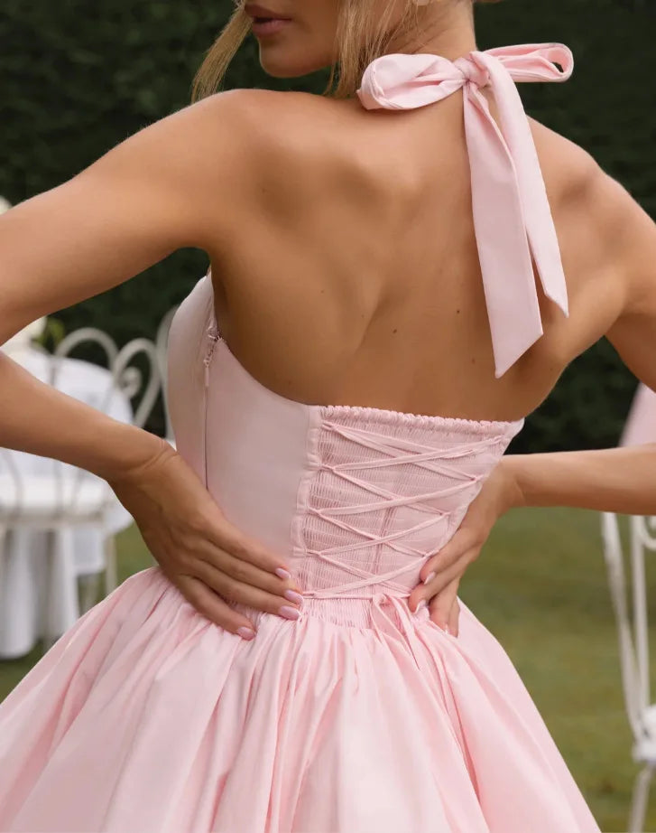Vestido Curto Vermelho com Corpete e Decote Halter — foto 32 | Tolobasao
