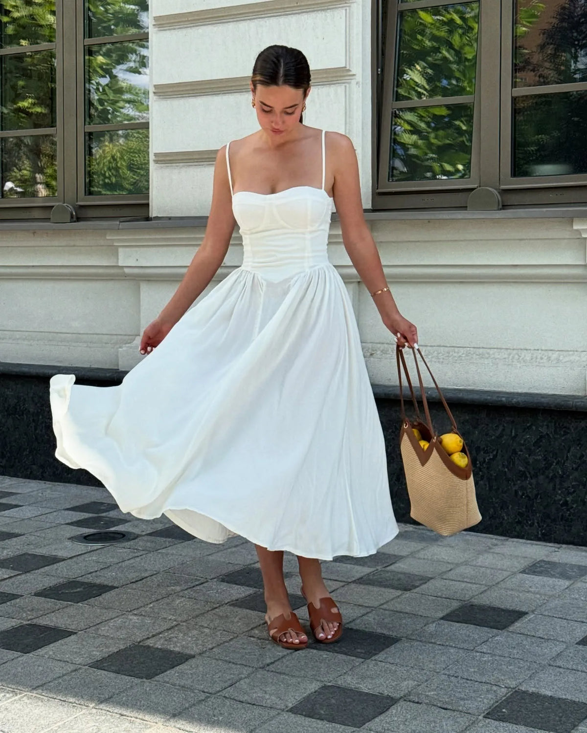 Vestido Midi Floral de Cintura Alta — Modelo A — foto 3 | Tolobasao
