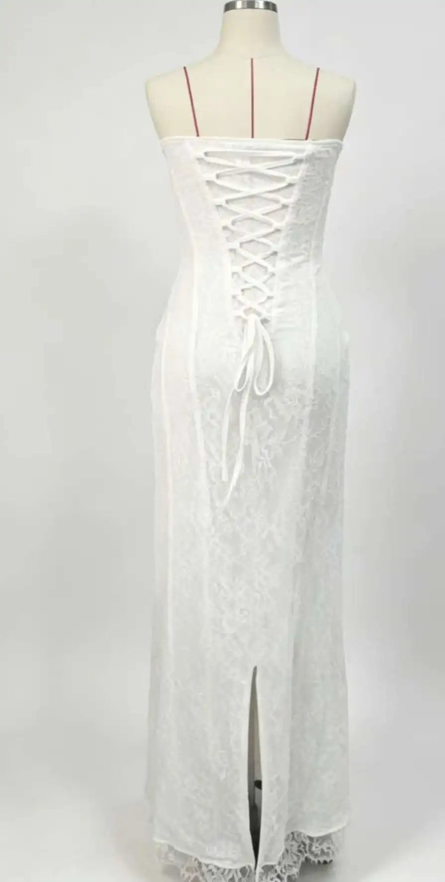 Vestido Comprido de Renda com Corpete — foto 11 | Tolobasao