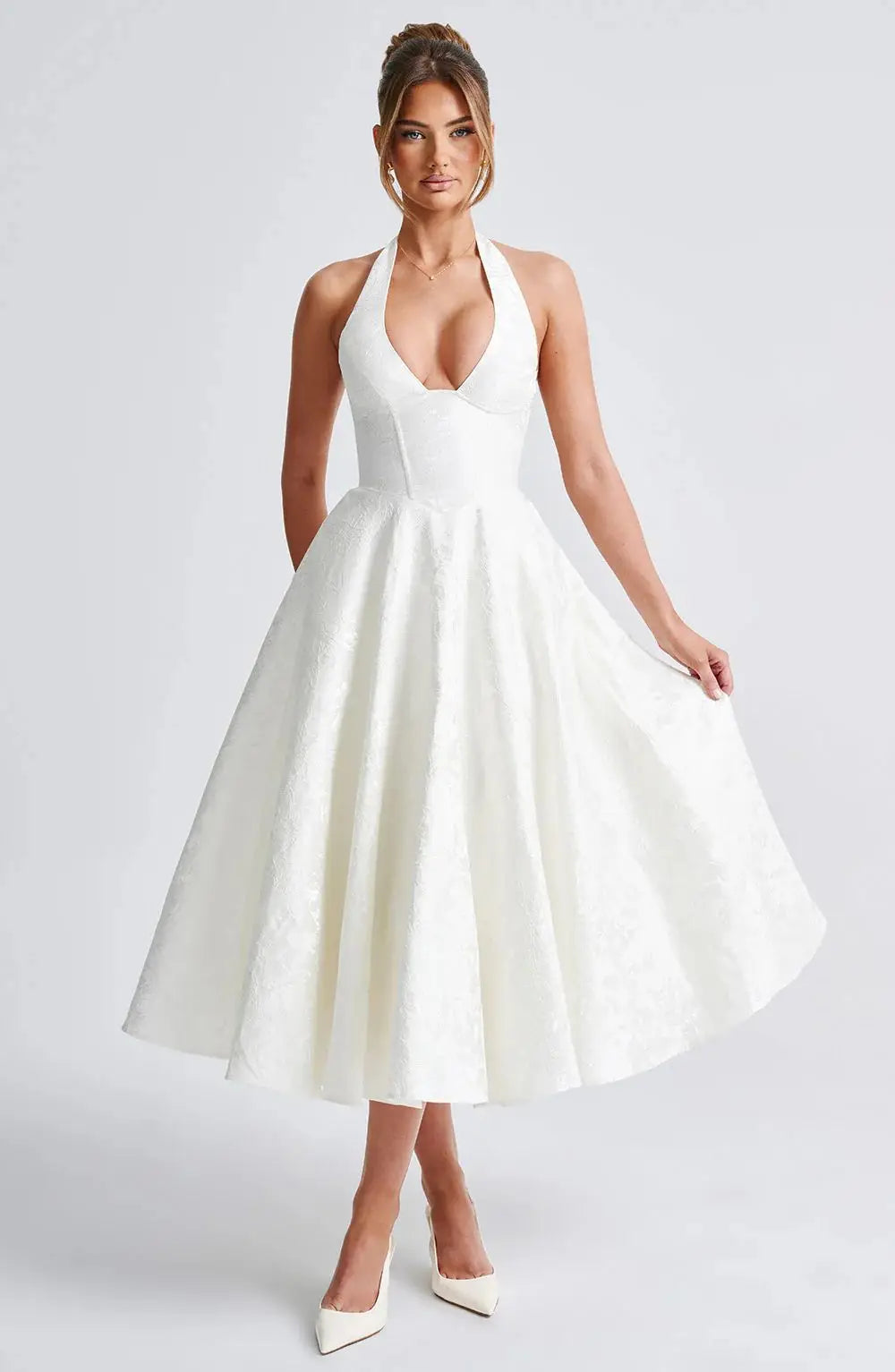 Vestido Comprido com Laço e Corpete — foto 34 | Tolobasao