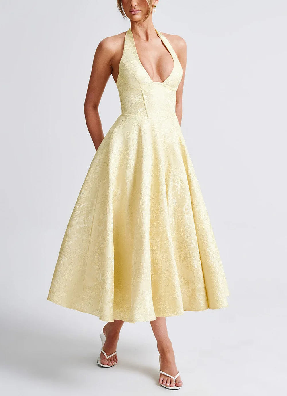 Vestido Comprido com Laço e Corpete — foto 38 | Tolobasao