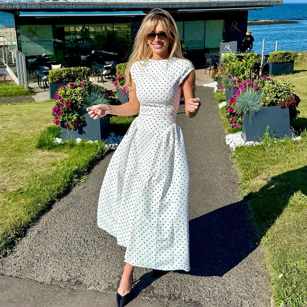 Vestido Comprido Vintage de Bolas sem Mangas — foto 30 | Tolobasao