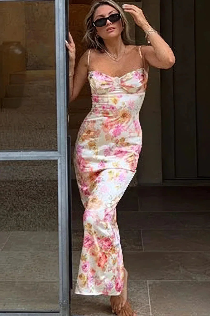 Vestido Comprido Floral com Renda e Fenda — foto 4 | Tolobasao