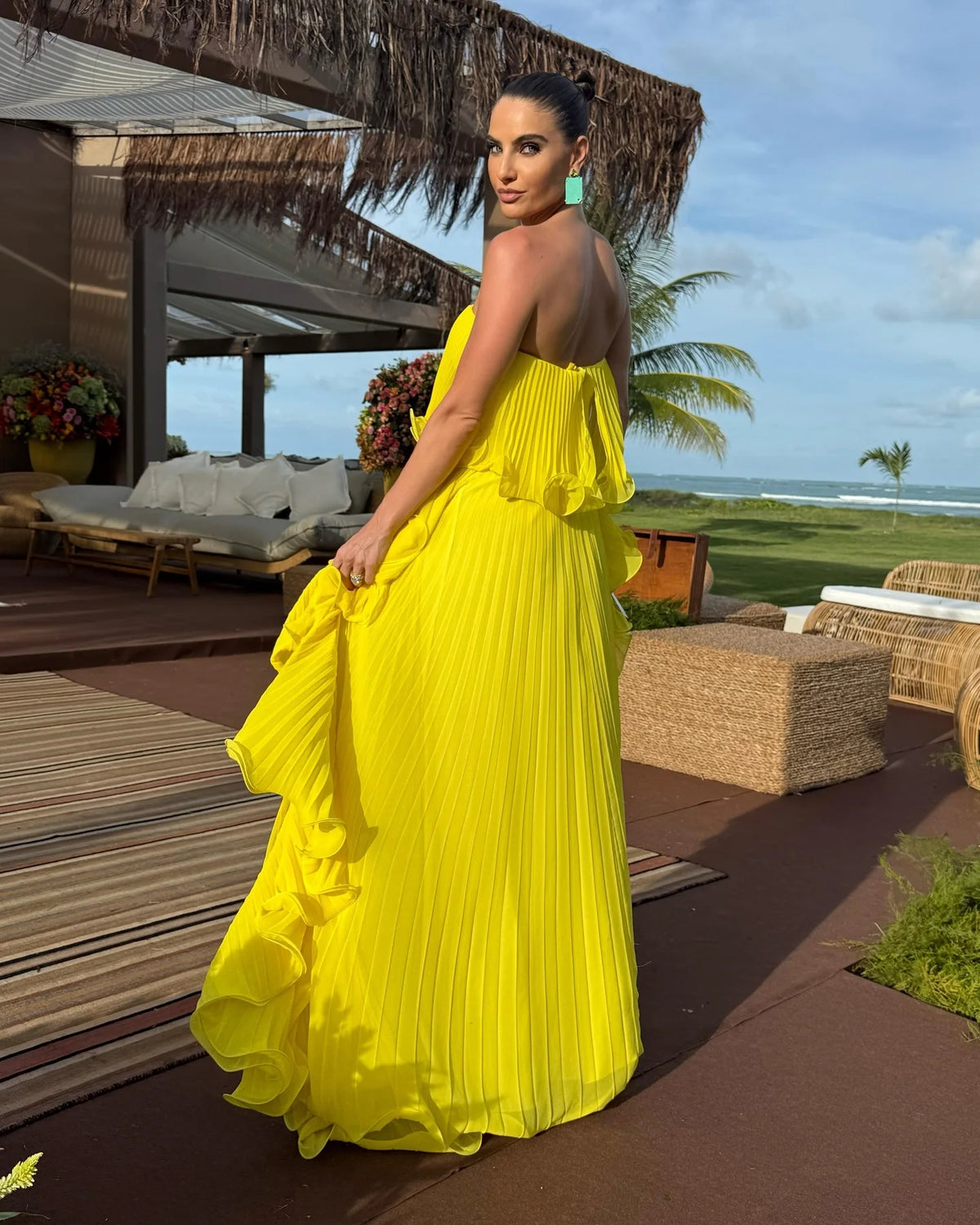 Vestido Comprido sem Alças com Folhos — foto 16 | Tolobasao