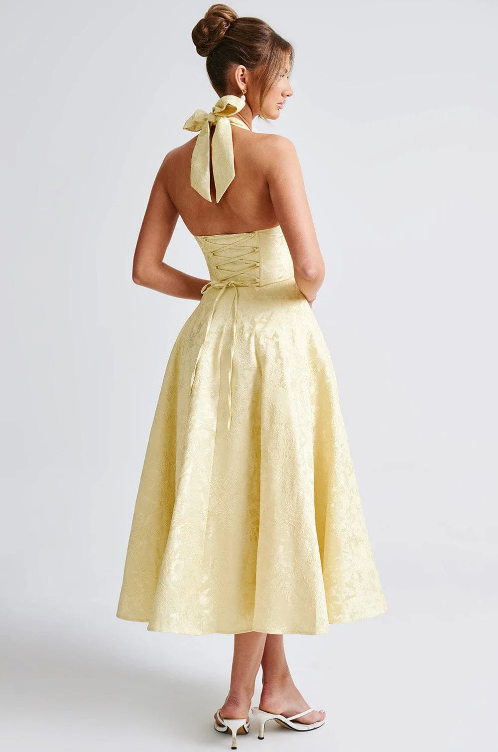 Vestido Comprido com Laço e Corpete — foto 39 | Tolobasao