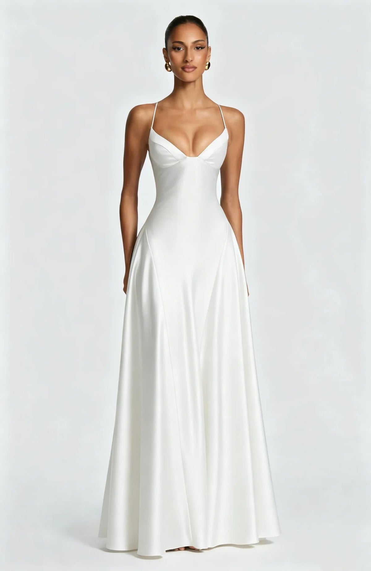 Vestido Comprido de Cetim com Corpete e Costas Descobertas — foto 15 | Tolobasao