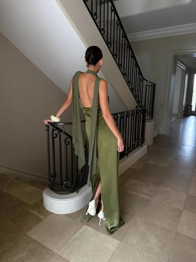 Vestido Comprido Verde de Cetim com Laço — foto 16 | Tolobasao