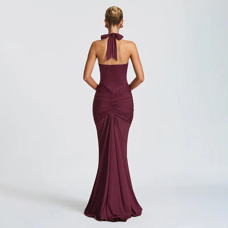 Vestido Comprido com Decote Halter e Costas Descobertas — Bordô — foto 2 | Tolobasao