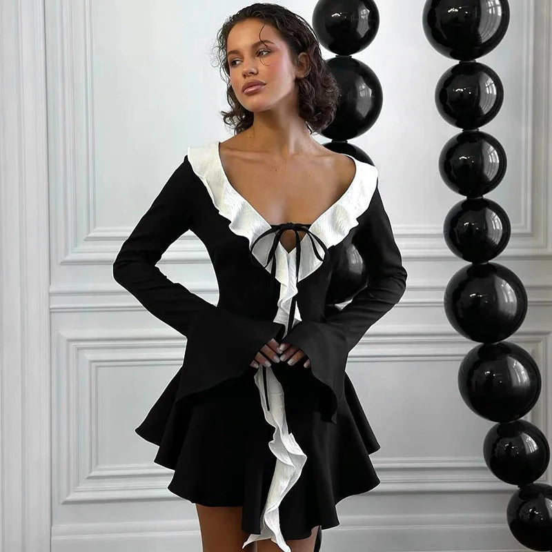 Vestido Curto com Folhos e Mangas Amplas — foto 32 | Tolobasao