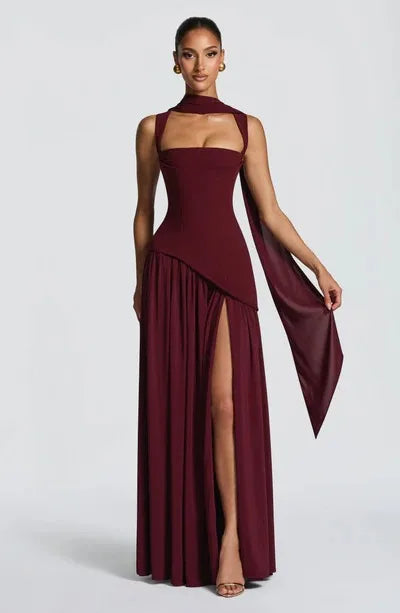 Vestido Comprido com Corpete, Laço e Fenda — foto 35 | Tolobasao