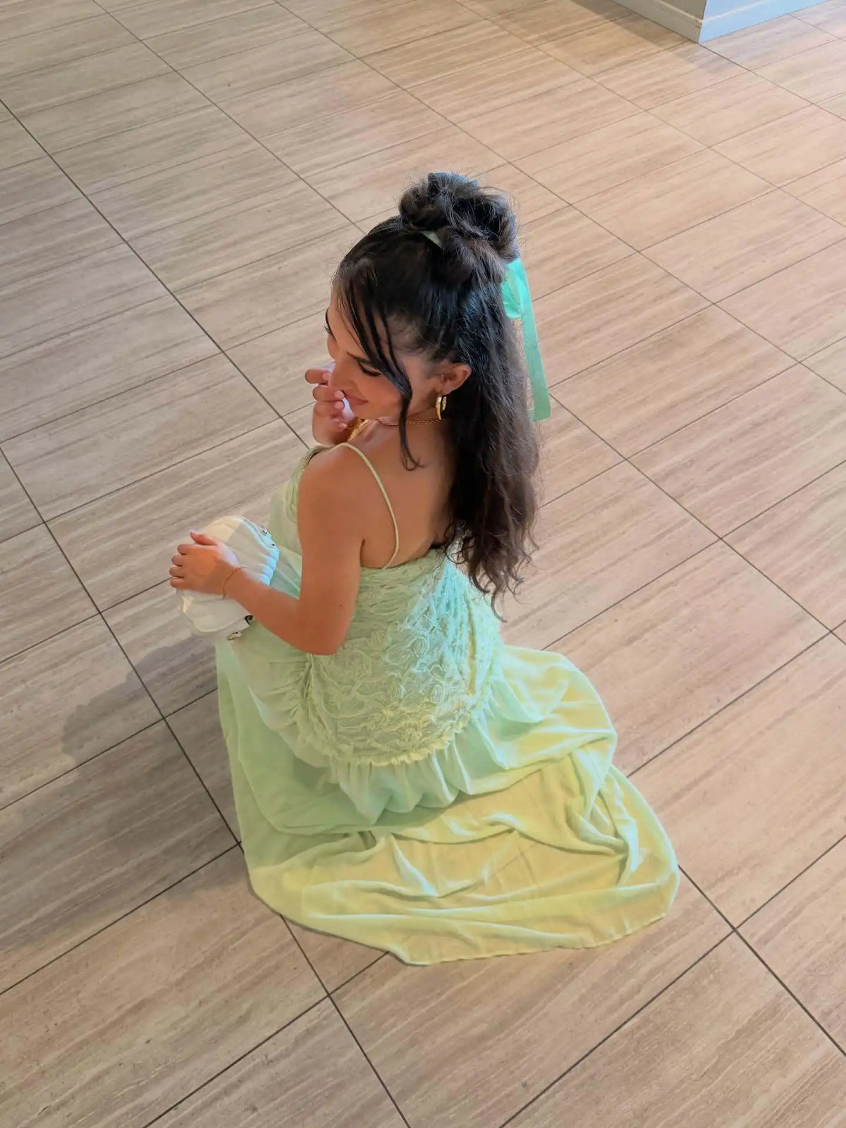 Vestido Comprido Bordado sem Alças — foto 4 | Tolobasao