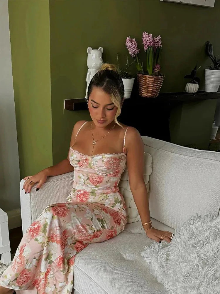 Vestido Comprido Floral com Renda e Fenda — foto 19 | Tolobasao