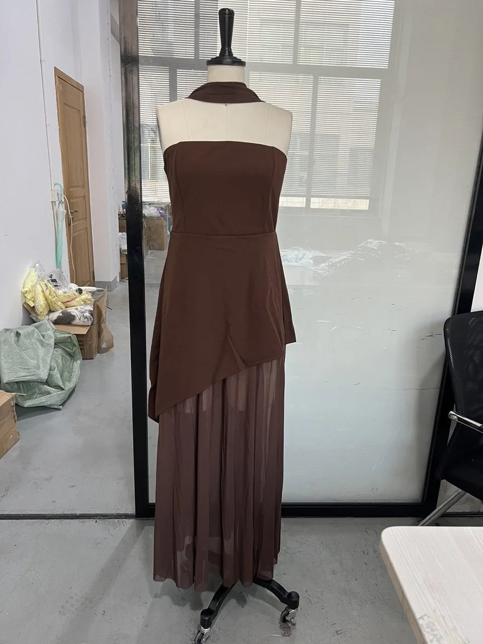 Vestido Comprido sem Alças com Tule — foto 11 | Tolobasao