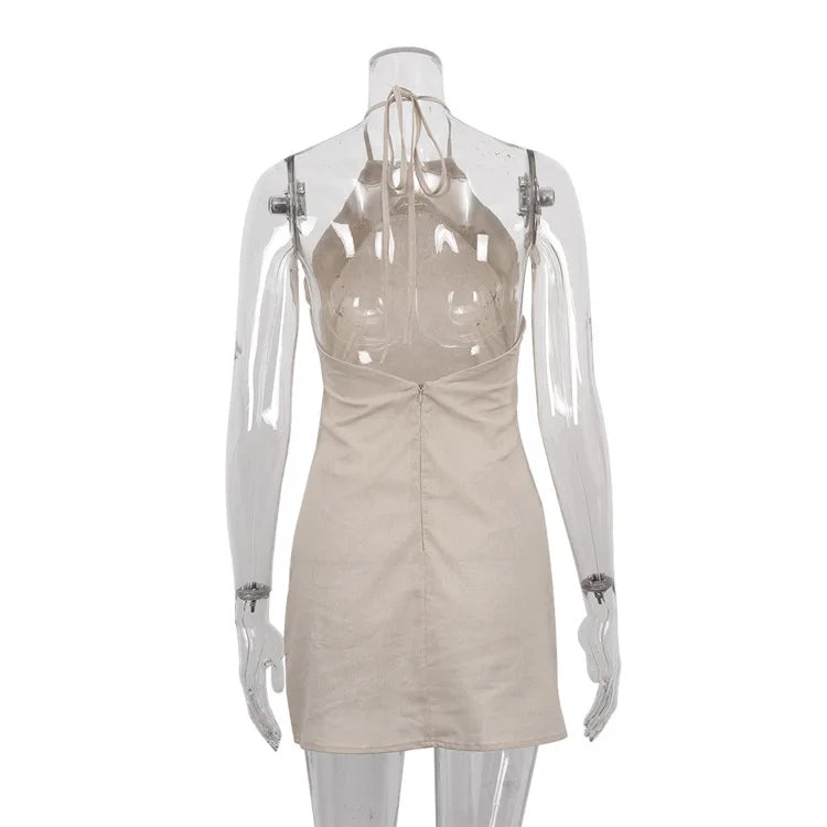 Vestido Curto de Linho com Decote Halter — foto 13 | Tolobasao