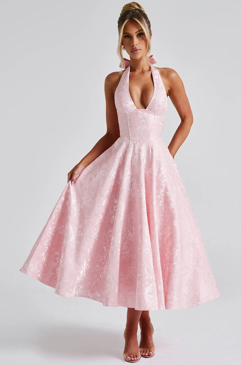 Vestido Comprido com Laço e Corpete — foto 40 | Tolobasao