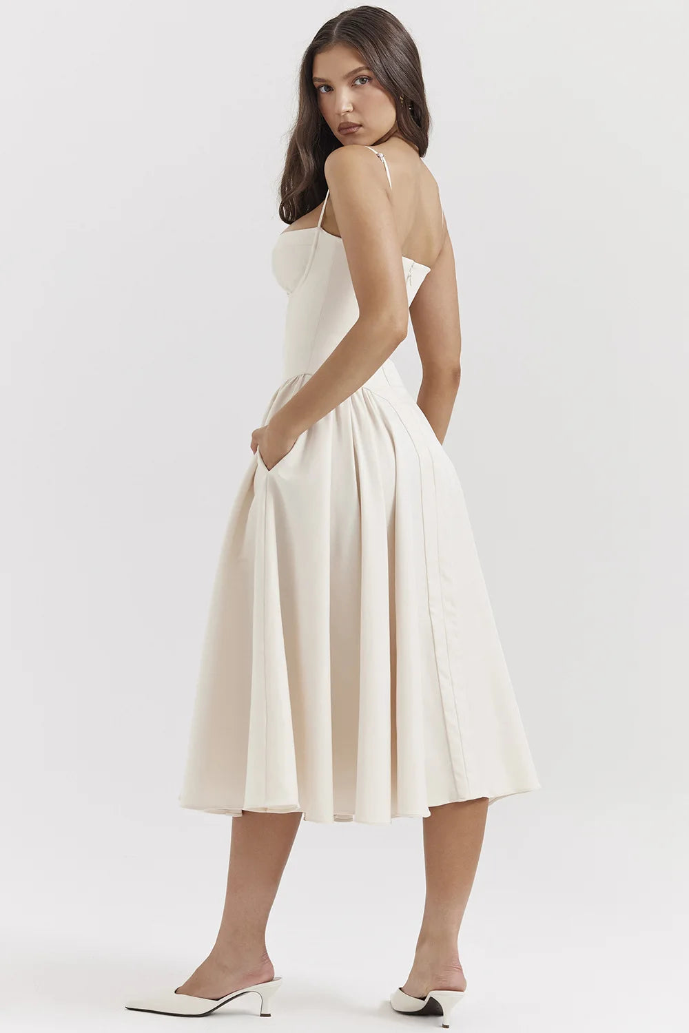 Vestido Midi Floral de Cintura Alta — Modelo A — foto 22 | Tolobasao