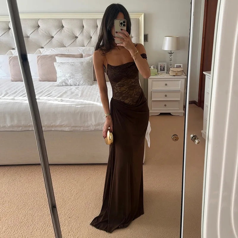 Vestido Comprido de Um Ombro com Renda — foto 38 | Tolobasao