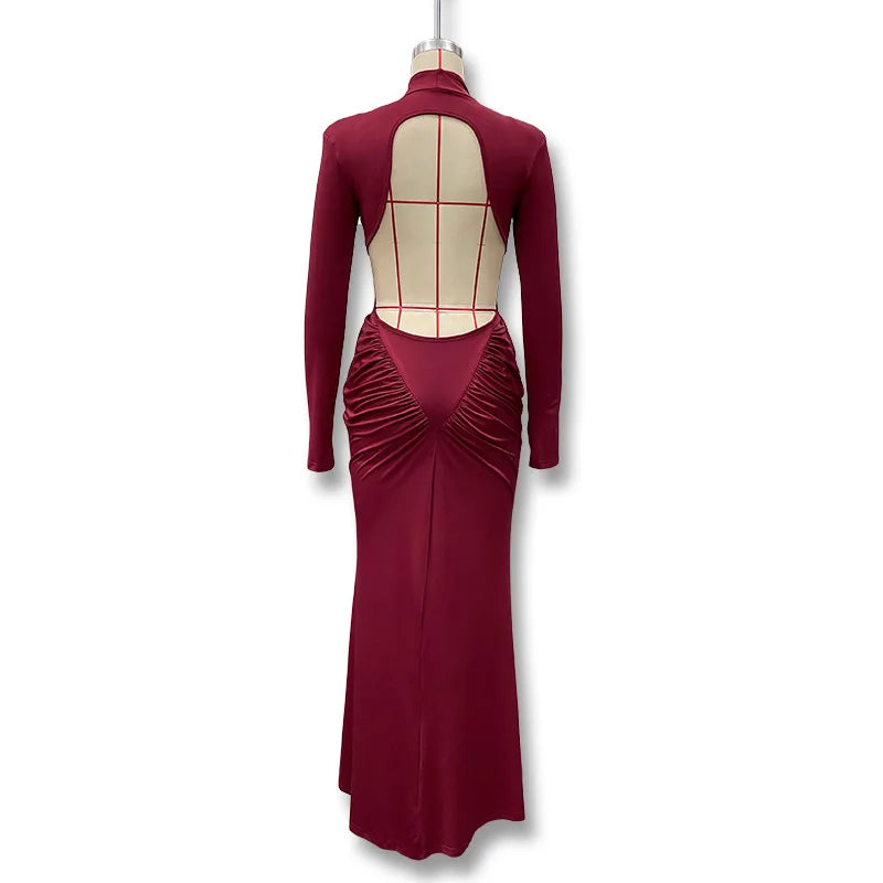 Vestido Comprido de Malha com Gola Alta e Costas Descobertas — foto 12 | Tolobasao