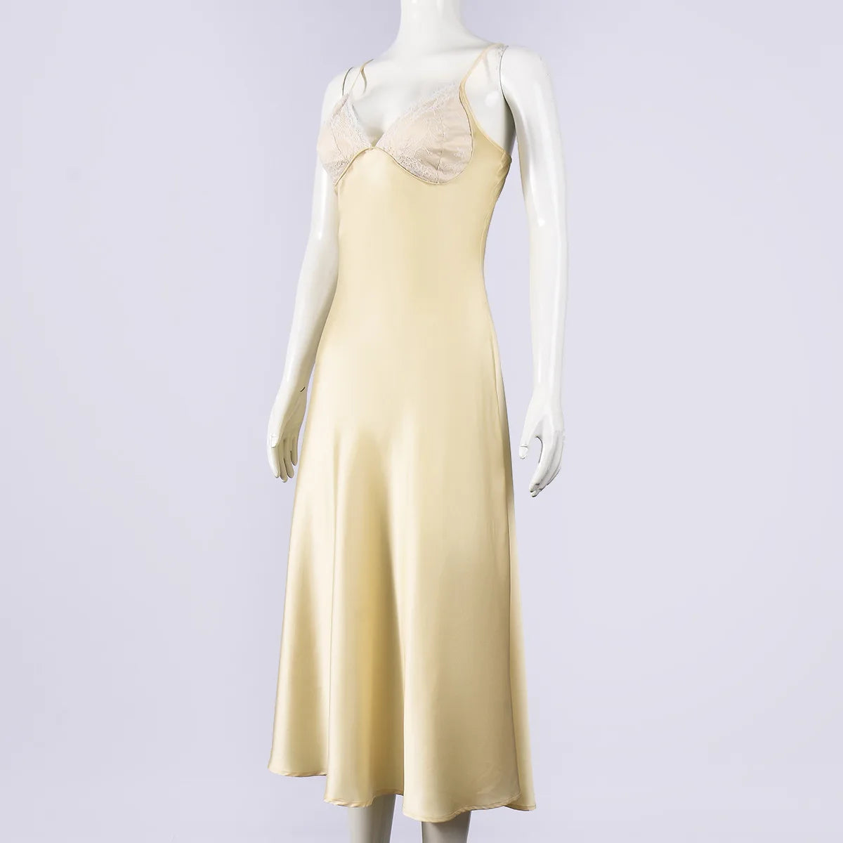 Vestido Comprido de Cetim com Renda — foto 10 | Tolobasao