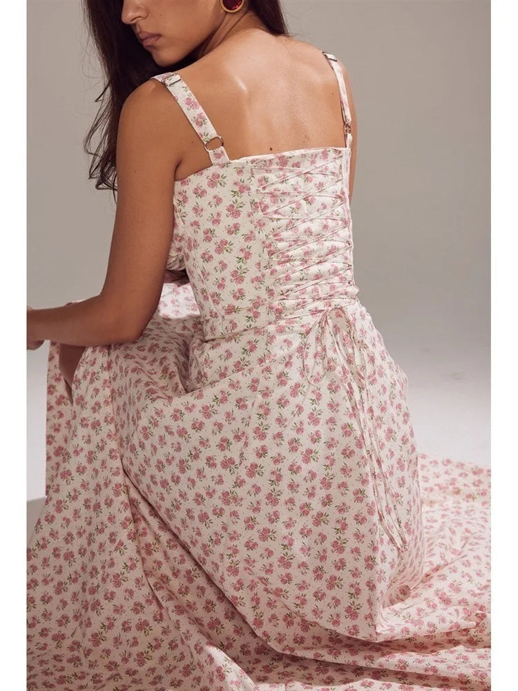 Vestido Midi Floral com Corpete e Fenda — Modelo A — foto 2 | Tolobasao