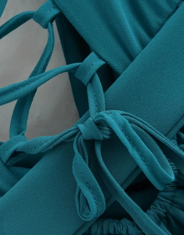 Vestido Curto de Chiffon com Cinto e Costas Descobertas — foto 14 | Tolobasao