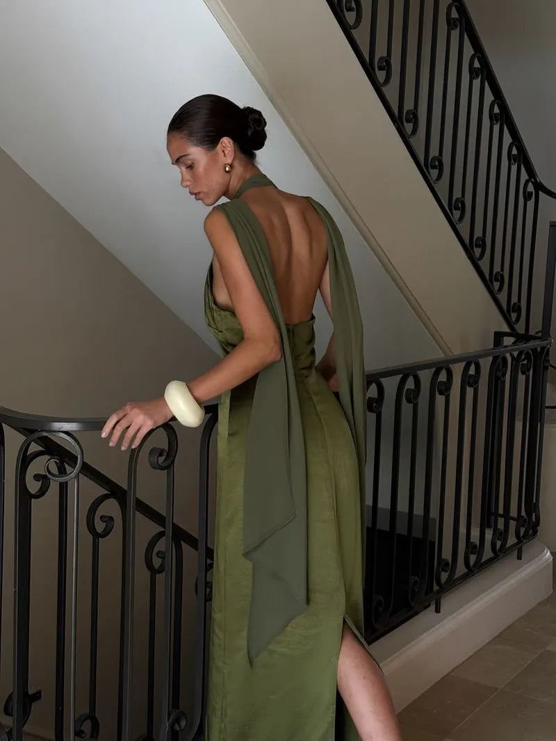 Vestido Comprido Verde de Cetim com Laço — foto 8 | Tolobasao