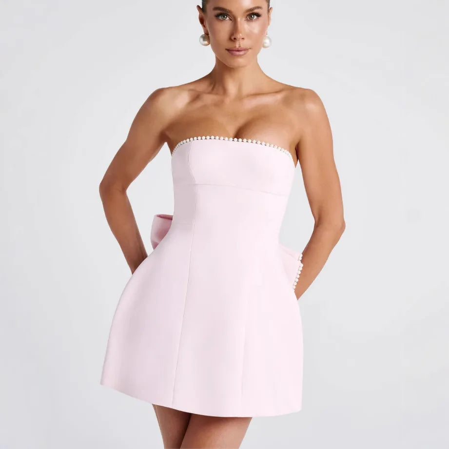 Vestido Curto com Laço e Pérolas — Rosa — foto 29 | Tolobasao