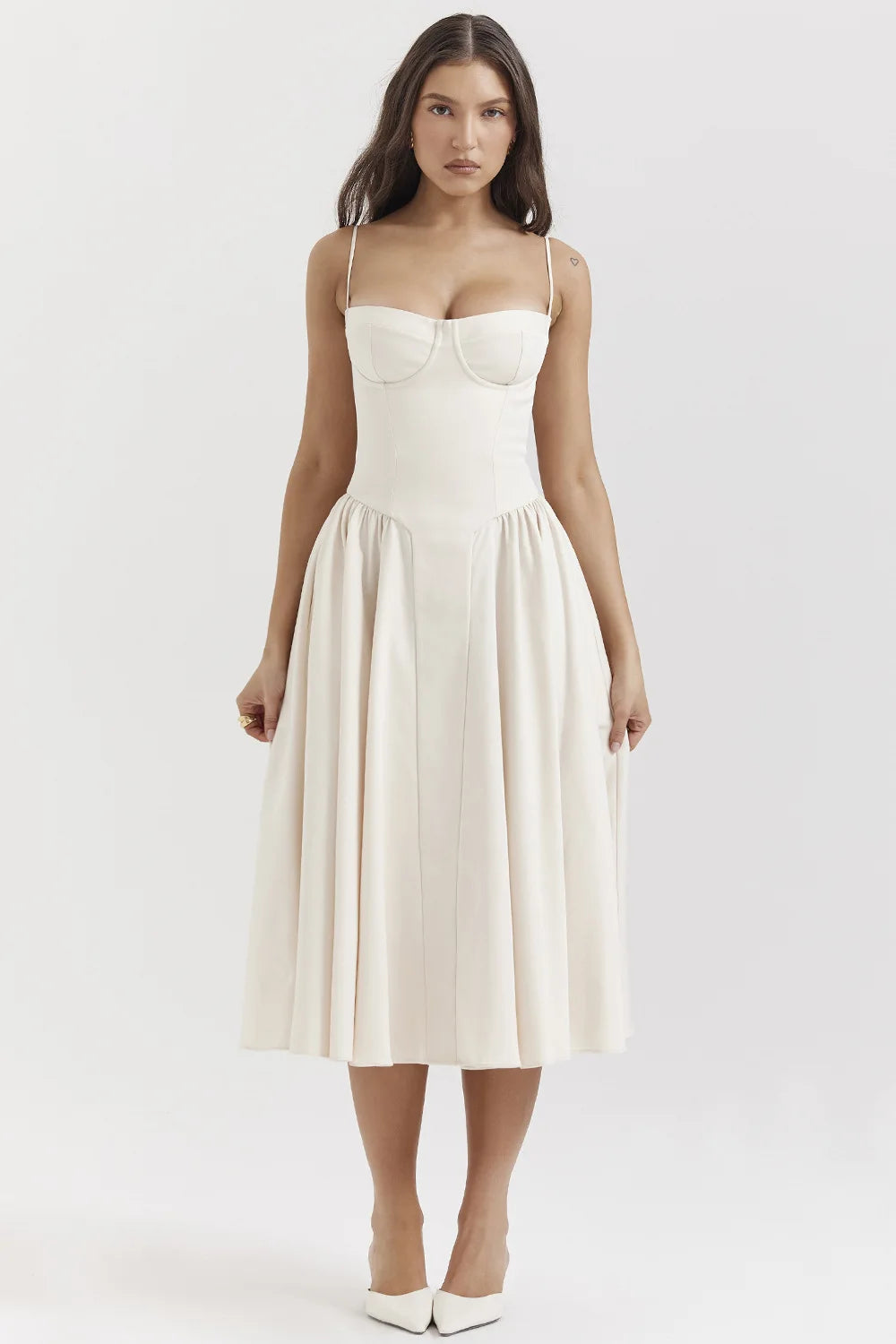 Vestido Midi Floral de Cintura Alta — Modelo B — foto 20 | Tolobasao
