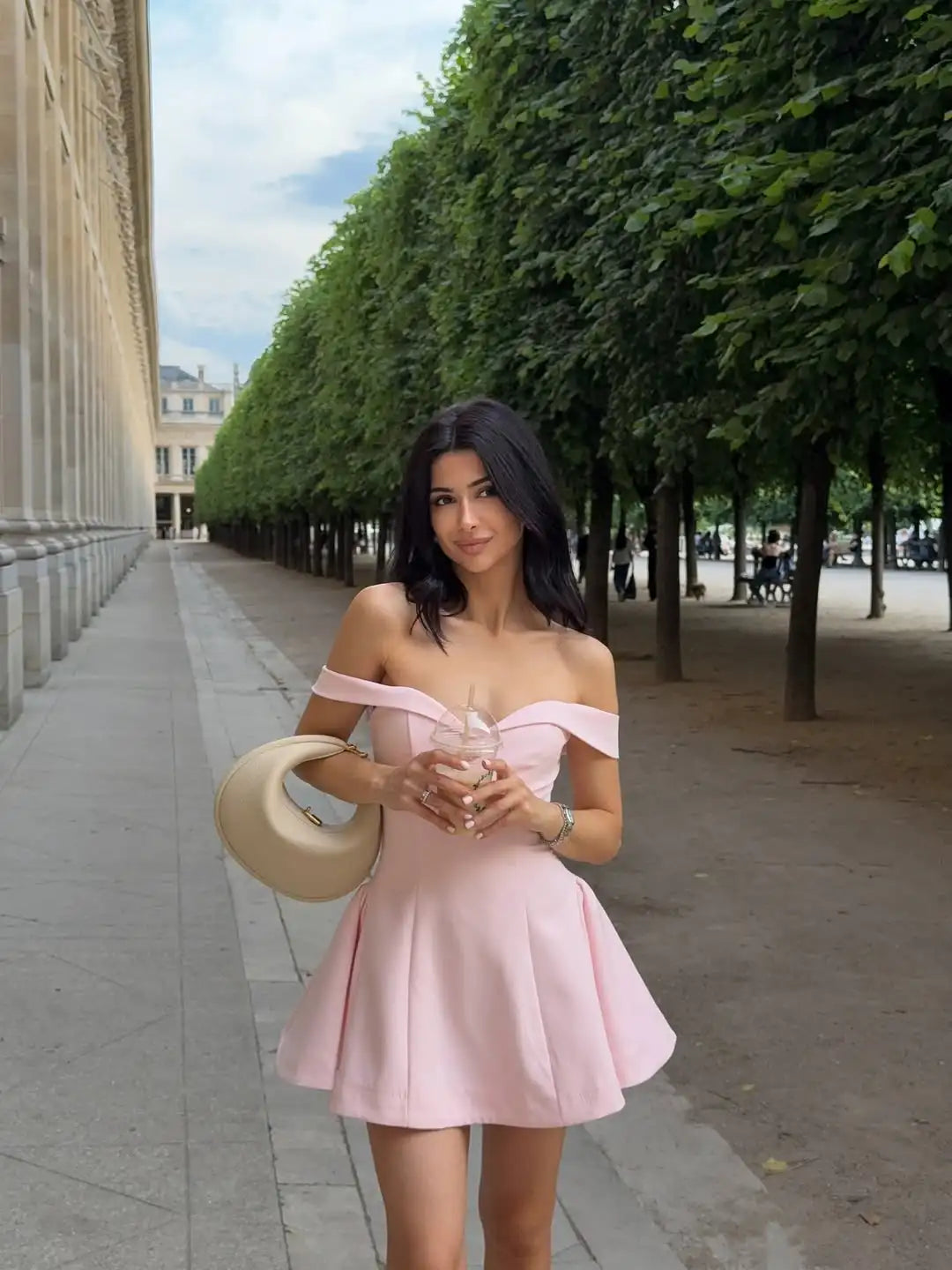Vestido Curto Rosa de Ombros Descobertos — foto 31 | Tolobasao