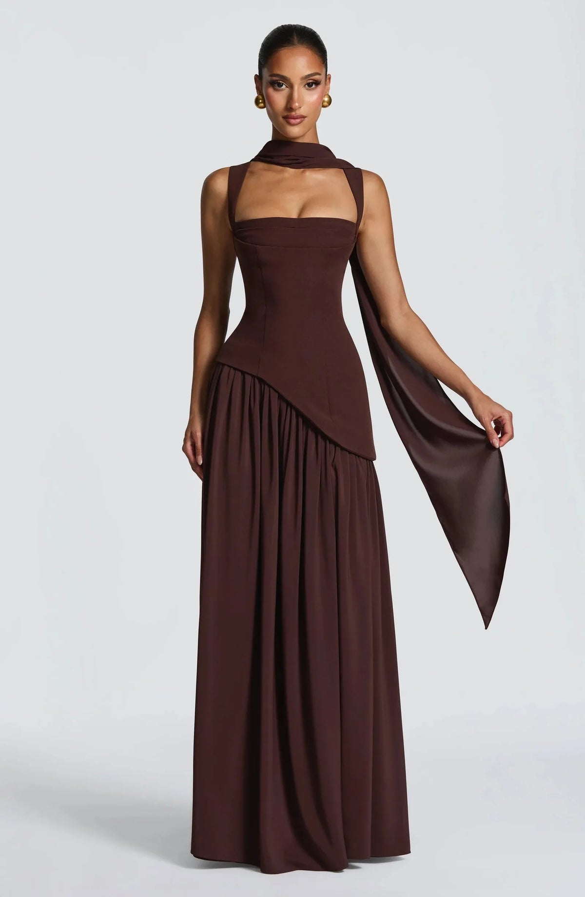 Vestido Comprido com Corpete, Laço e Fenda — foto 34 | Tolobasao