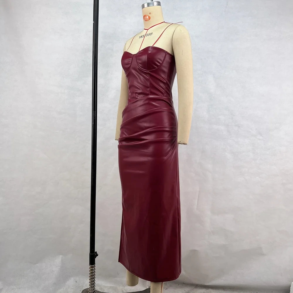 Vestido Comprido Vermelho com Efeito Couro e Corpete — foto 9 | Tolobasao