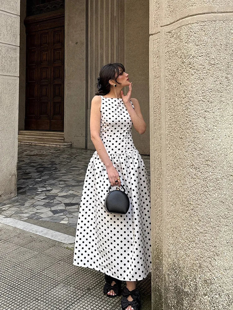Vestido Comprido de Bolas sem Mangas — foto 25 | Tolobasao