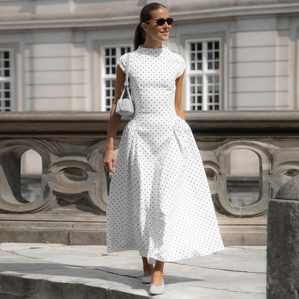 Vestido Comprido Vintage de Bolas sem Mangas — foto 24 | Tolobasao