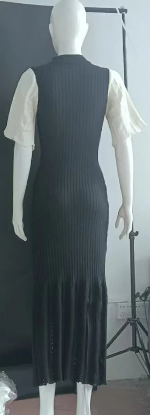 Vestido Midi de Malha com Botões — foto 17 | Tolobasao