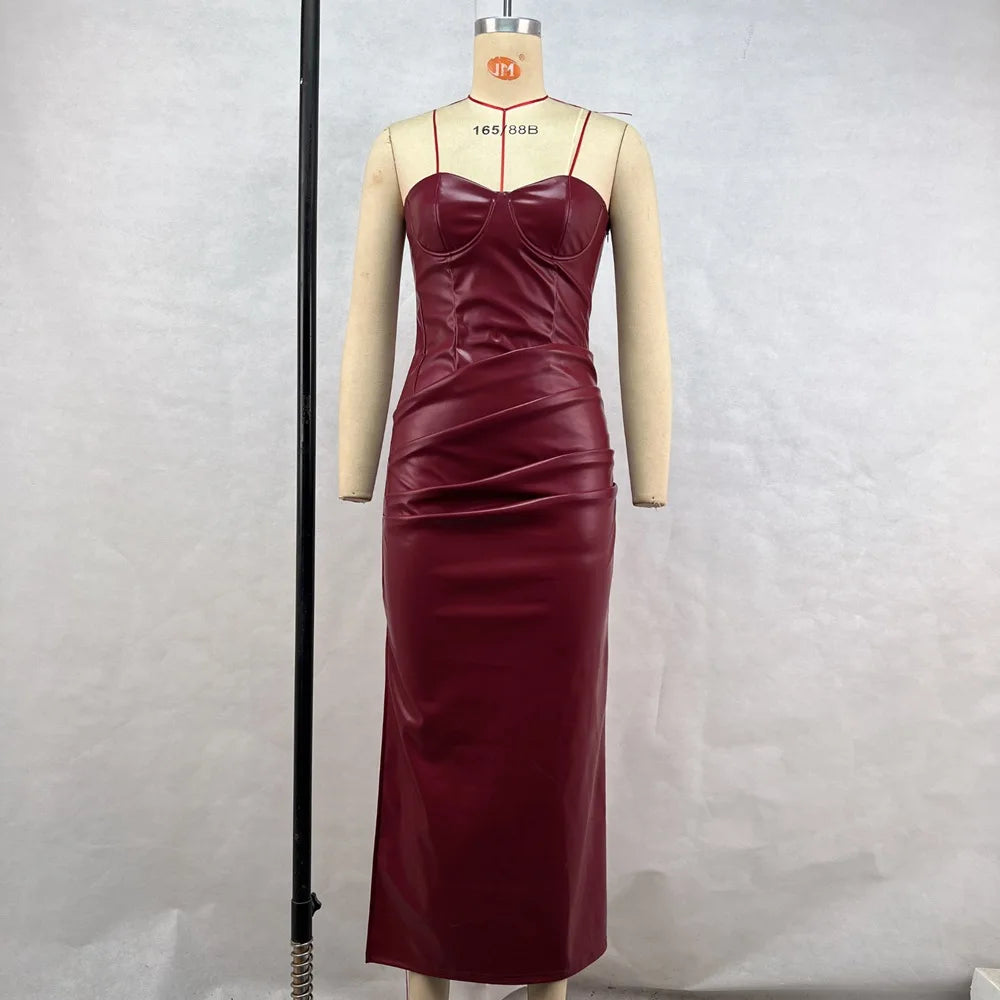Vestido Comprido Vermelho com Efeito Couro e Corpete — foto 8 | Tolobasao