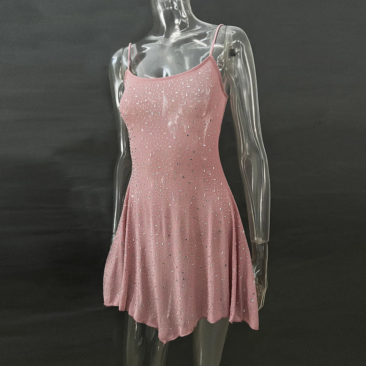 Vestido Curto com Brilho e Pedrarias — foto 24 | Tolobasao